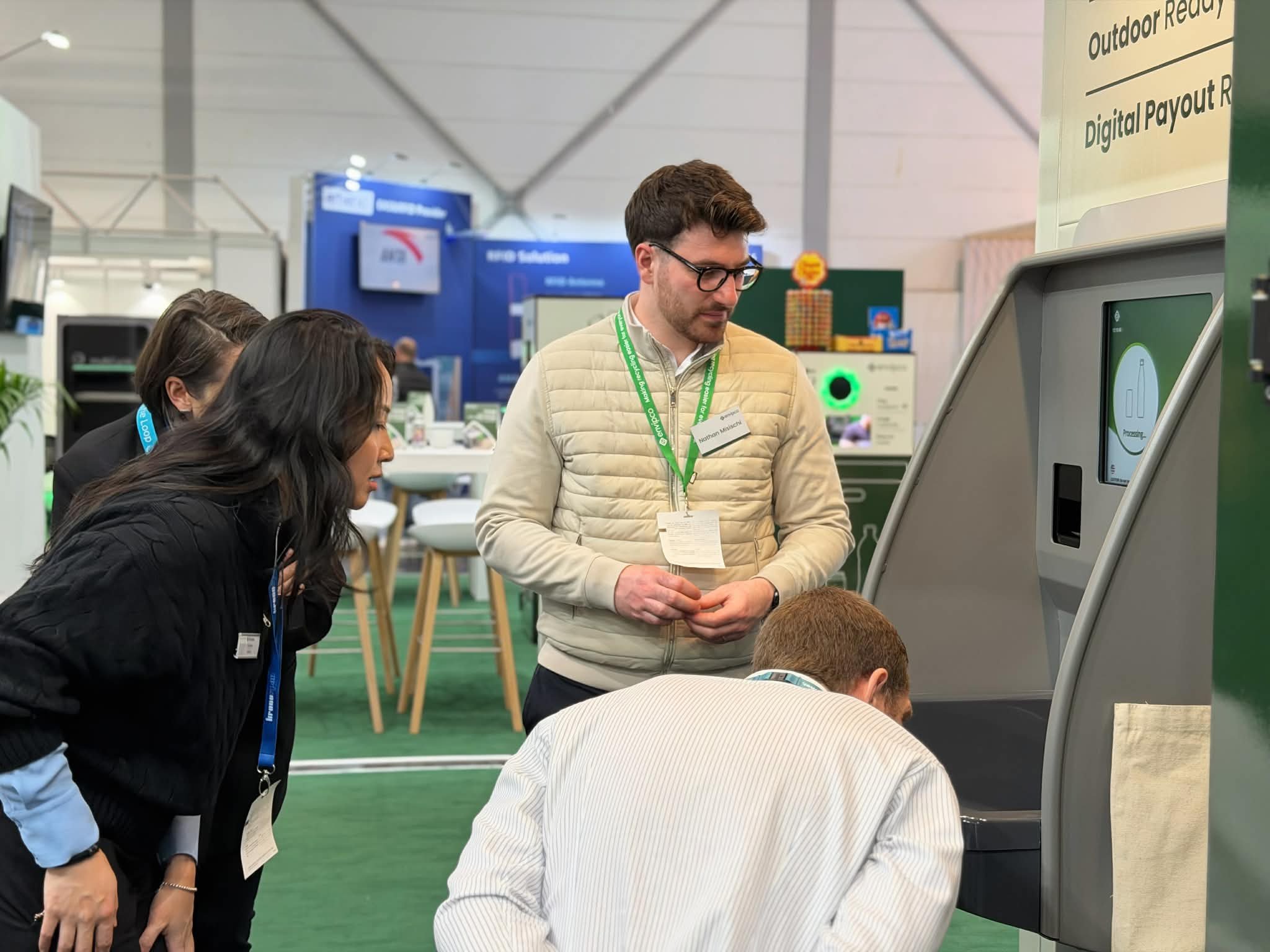 Best Bulk Reverse Vending Machine - Envipco Quantum